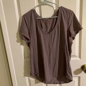 Lululemon Vneck